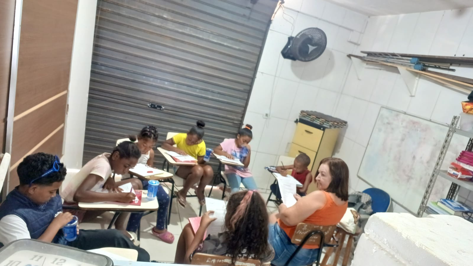 Aulas de reforço para as crianças