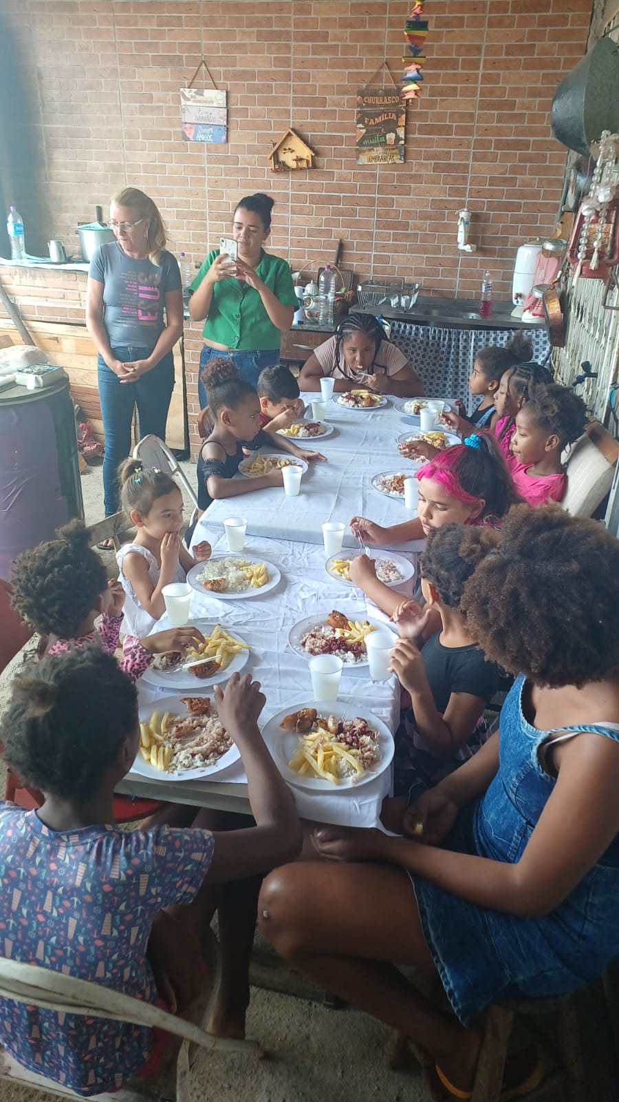 Almoço especial para as crianças